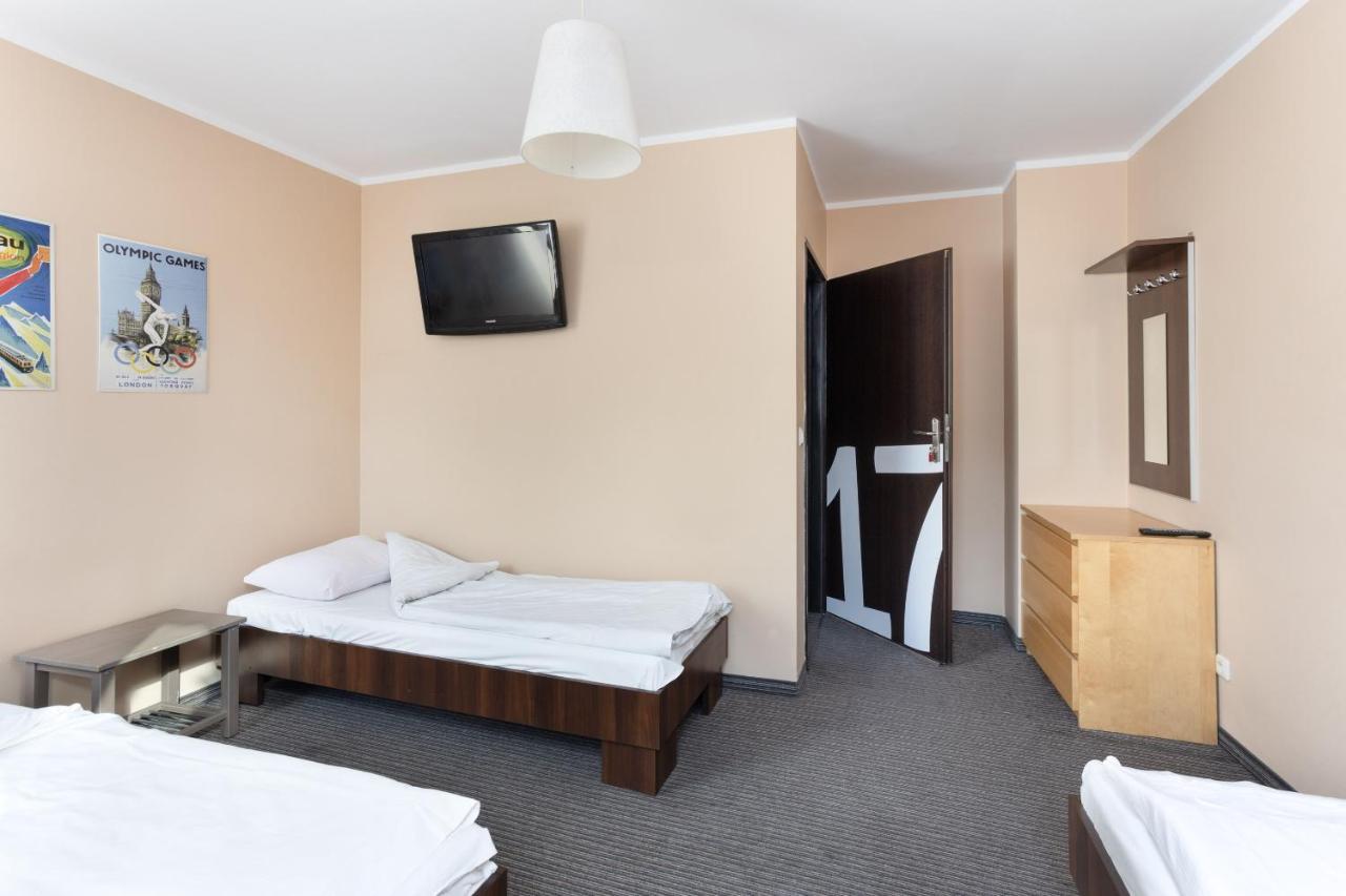 Shick Hostel วรอตซวาฟ ภายนอก รูปภาพ